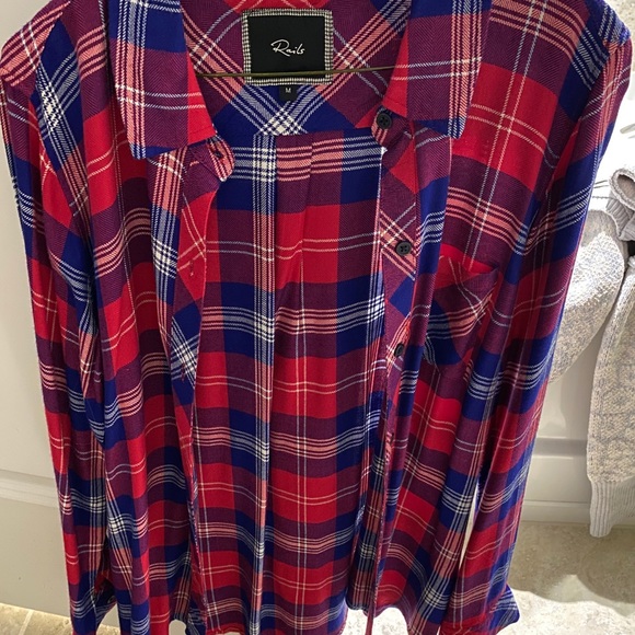 Rails flannel size medium - Picture 4 of 4